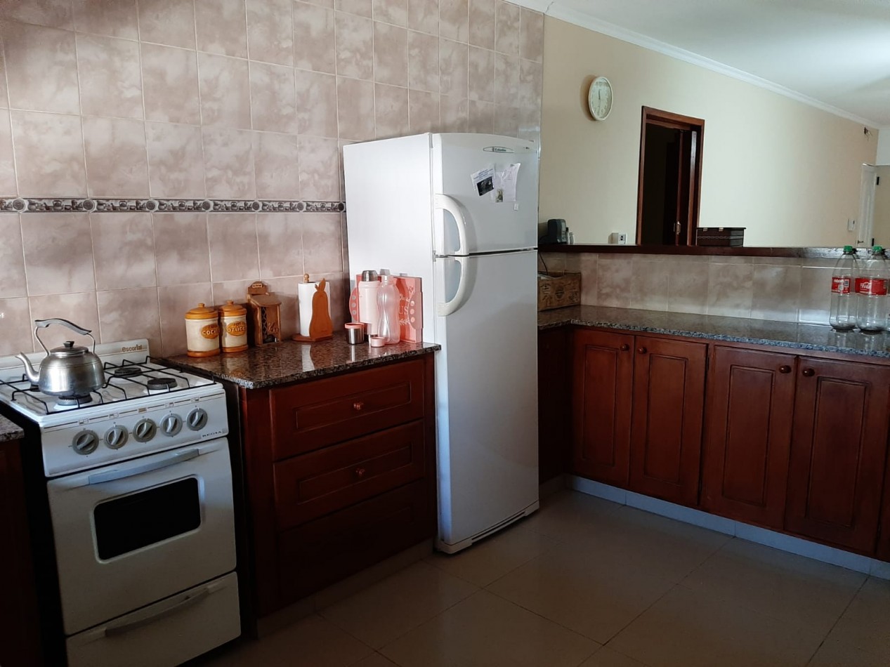 CASA EN VENTA EN MONTE HERMOSO