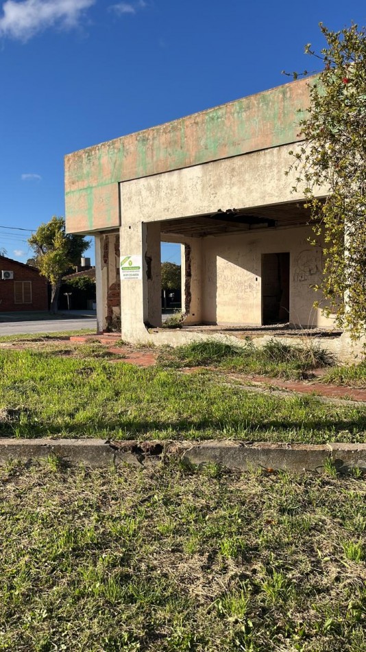 HERMOSA ESQUINA EN ORIENTE (EX-AGROSERVICE ESSO)