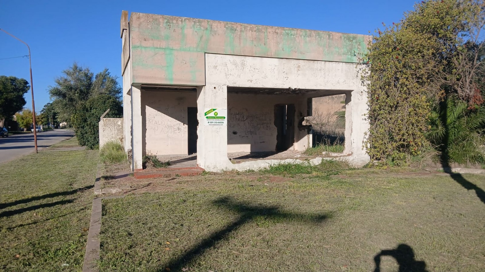 HERMOSA ESQUINA EN ORIENTE (EX-AGROSERVICE ESSO)